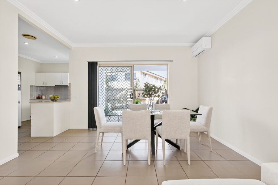 28/5 Pine Valley Dr Joyner , QLD 4500 Australia