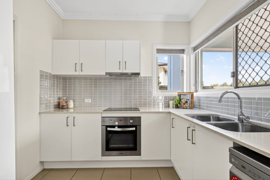 28/5 Pine Valley Dr Joyner , QLD 4500 Australia