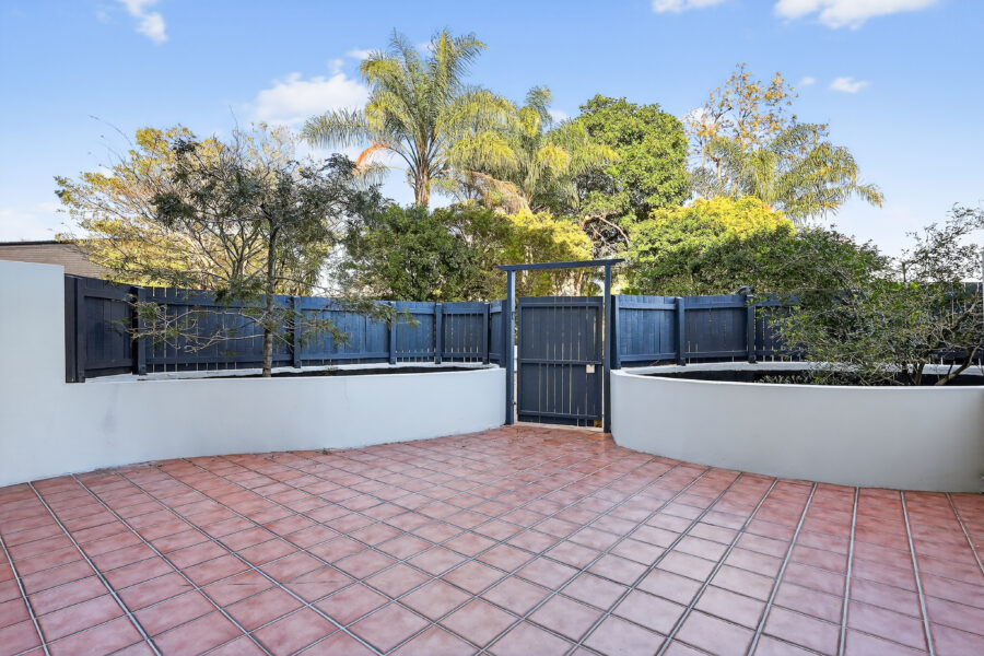 12 Sheehan St Milton , QLD 4064 