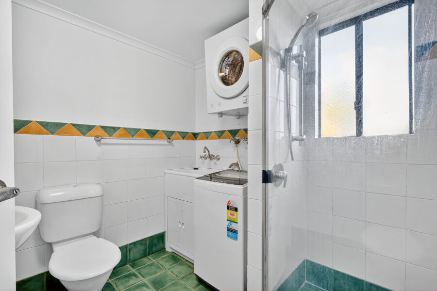 12 Sheehan St Milton , QLD 4064 