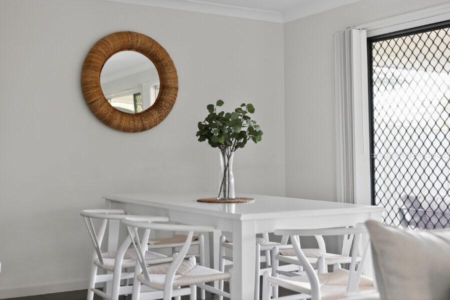 27 Berrimilla Street Manly West , QLD 4179 