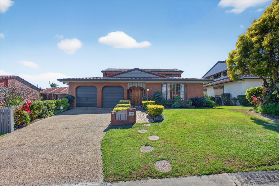 23 Loren St Stafford Heights , QLD 4053 Australia