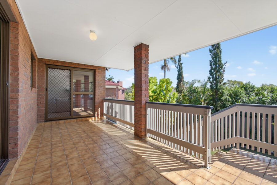 23 Loren St Stafford Heights , QLD 4053 Australia