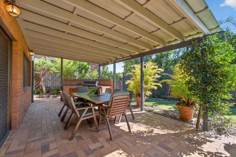 23 Loren St Stafford Heights , QLD 4053 Australia