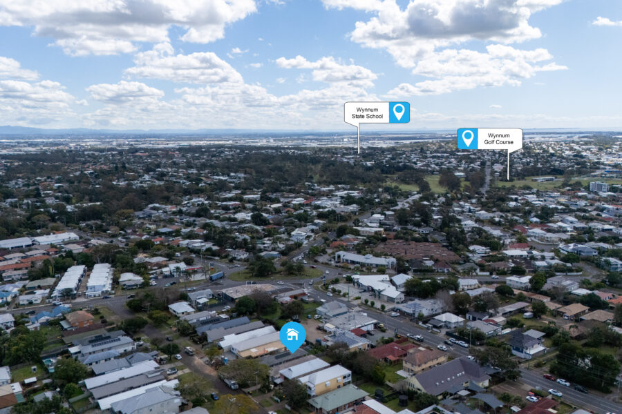 27 Berrimilla Street Manly West , QLD 4179 
