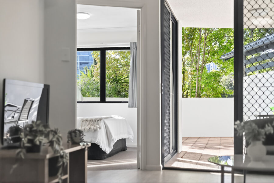 3/12 Sheehan St Milton , QLD 4064 Australia