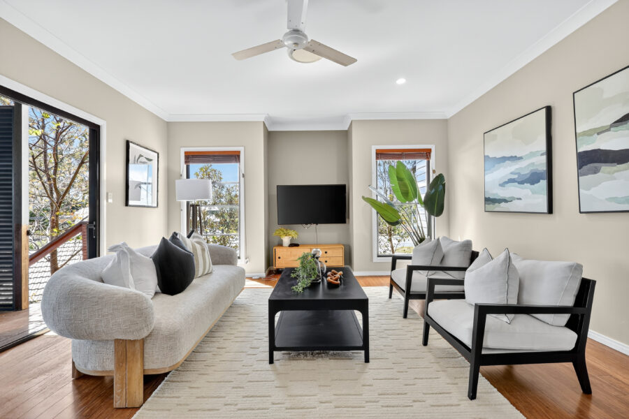  89 Seventeen Mile Rocks Road OXLEY , QLD 4075 