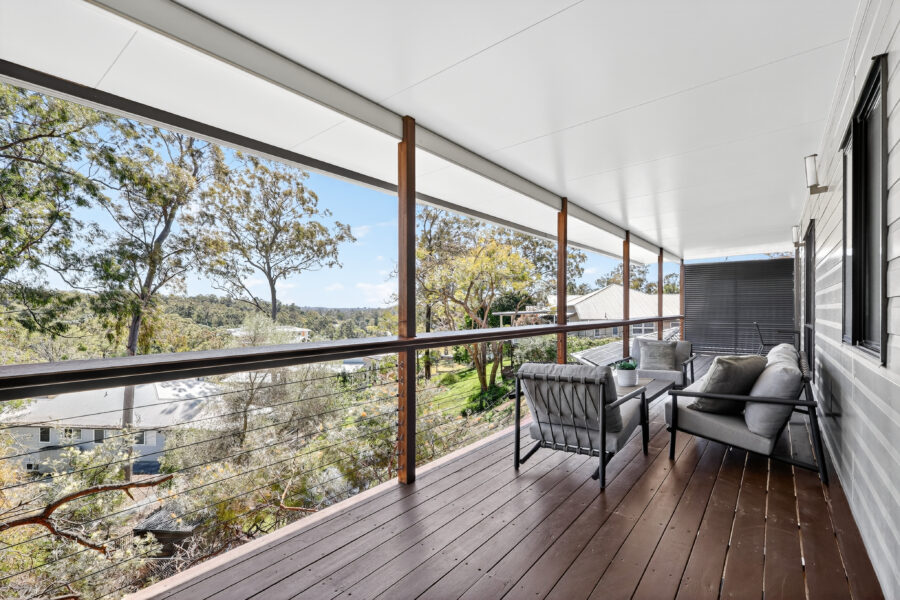  89 Seventeen Mile Rocks Road OXLEY , QLD 4075 