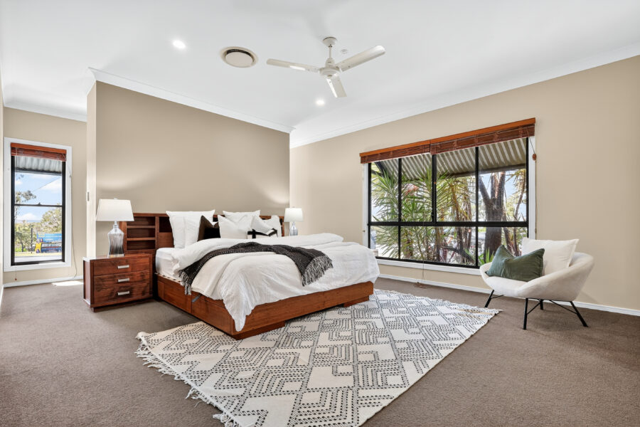  89 Seventeen Mile Rocks Road OXLEY , QLD 4075 