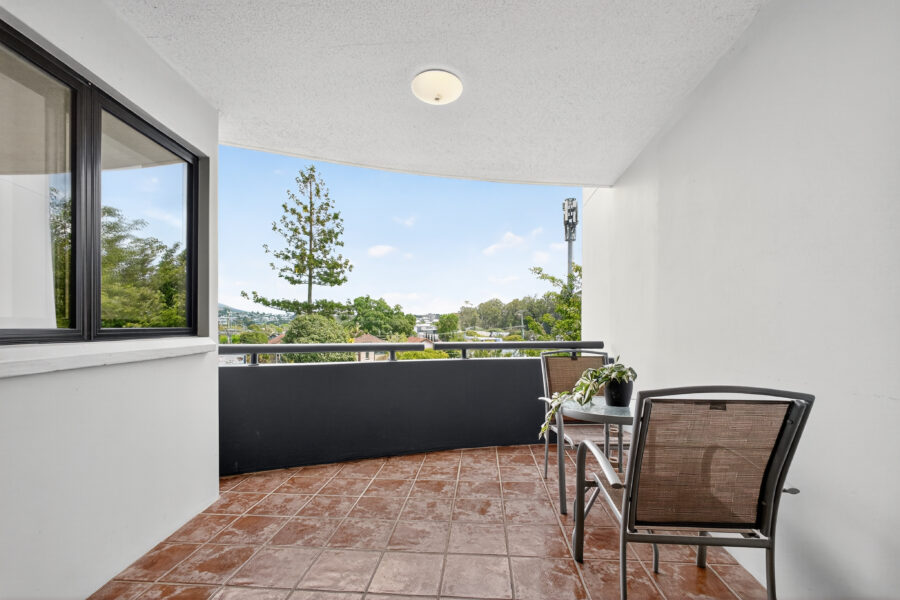 12 Sheehan St Milton , QLD 4064