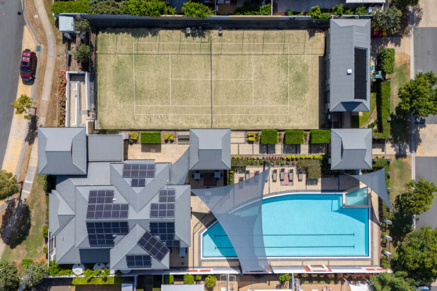 6 Augusta Cres Mount Ommaney , QLD 4074 Australia