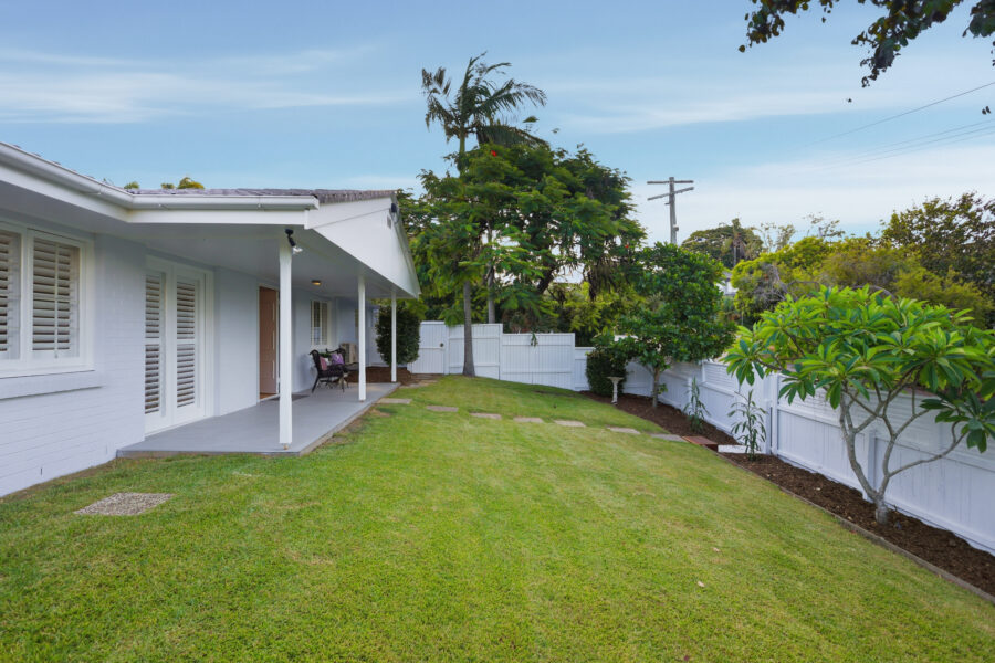 4 Jenee Street Jindalee , QLD 4074 Australia