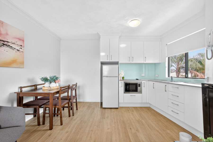 11/12 Sheehan St Milton , QLD 4064