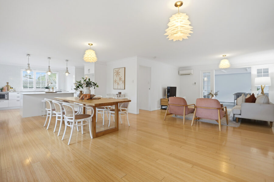 4 Jenee Street Jindalee , QLD 4074 Australia