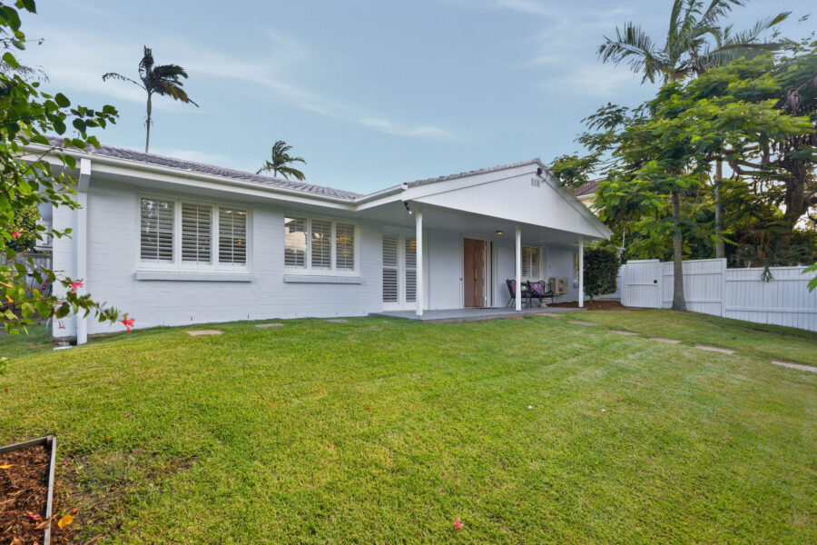 4 Jenee Street Jindalee , QLD 4074 Australia