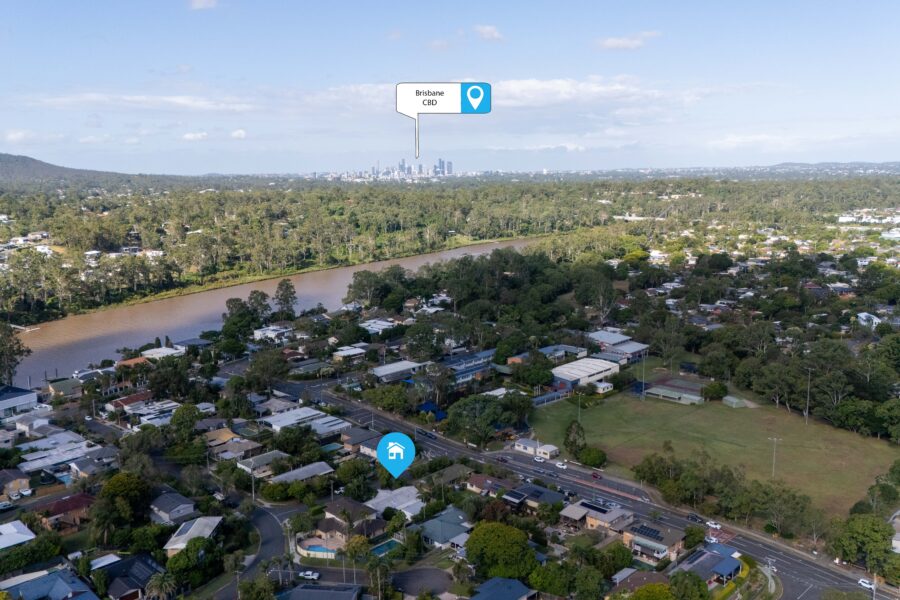 4 Jenee Street Jindalee , QLD 4074 Australia
