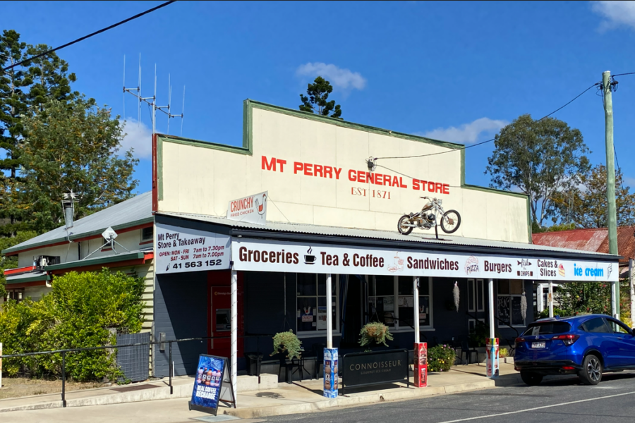 29 Hunter Street Mount Perry , QLD 4671 AUS