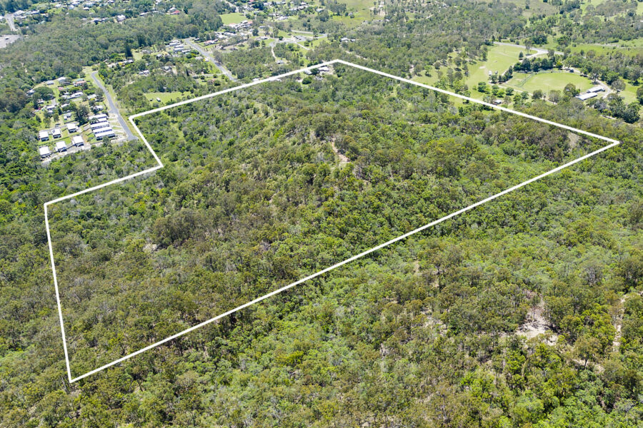 29 Hunter Street Mount Perry , QLD 4671 AUS