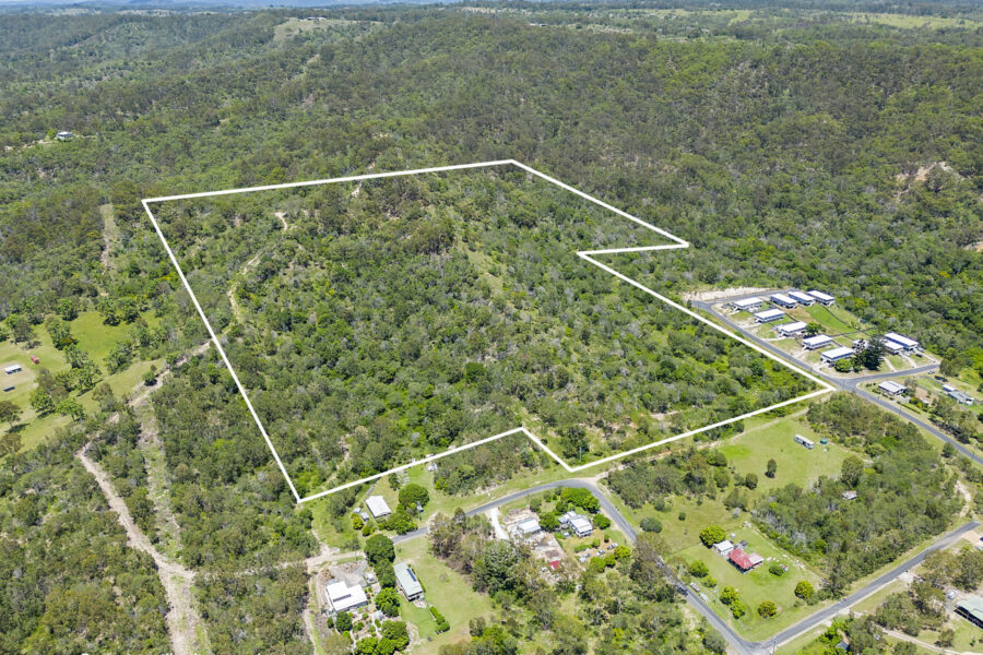 29 Hunter Street Mount Perry , QLD 4671 AUS