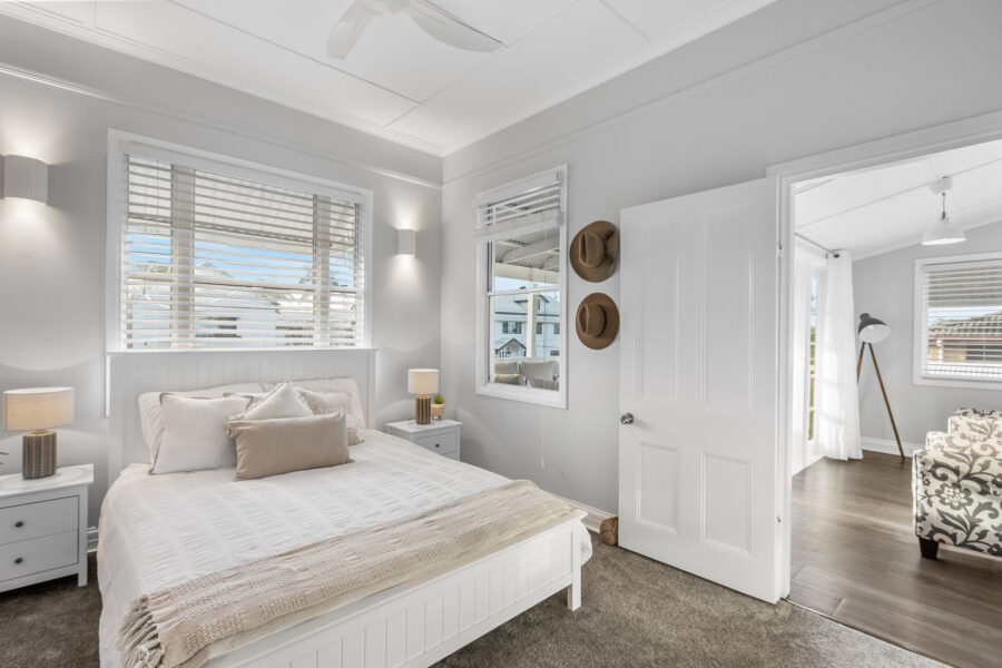 10 Cedar St Wynnum , QLD 4178 Australia