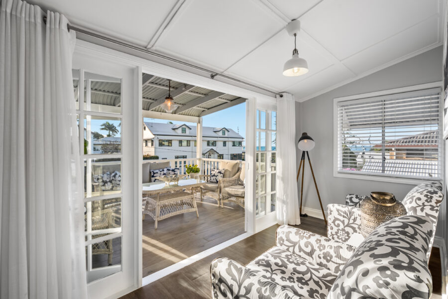 10 Cedar St Wynnum , QLD 4178 Australia
