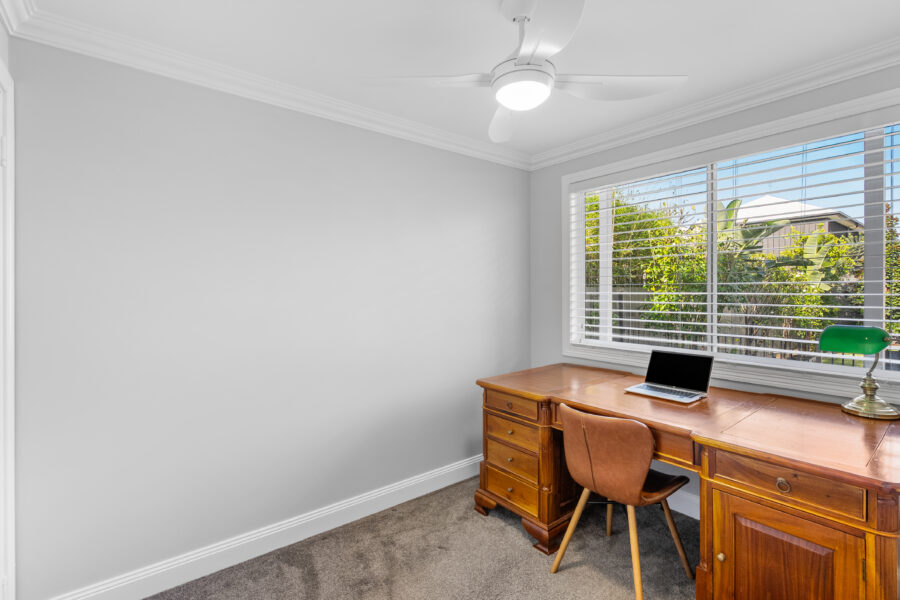 10 Cedar St Wynnum , QLD 4178 Australia