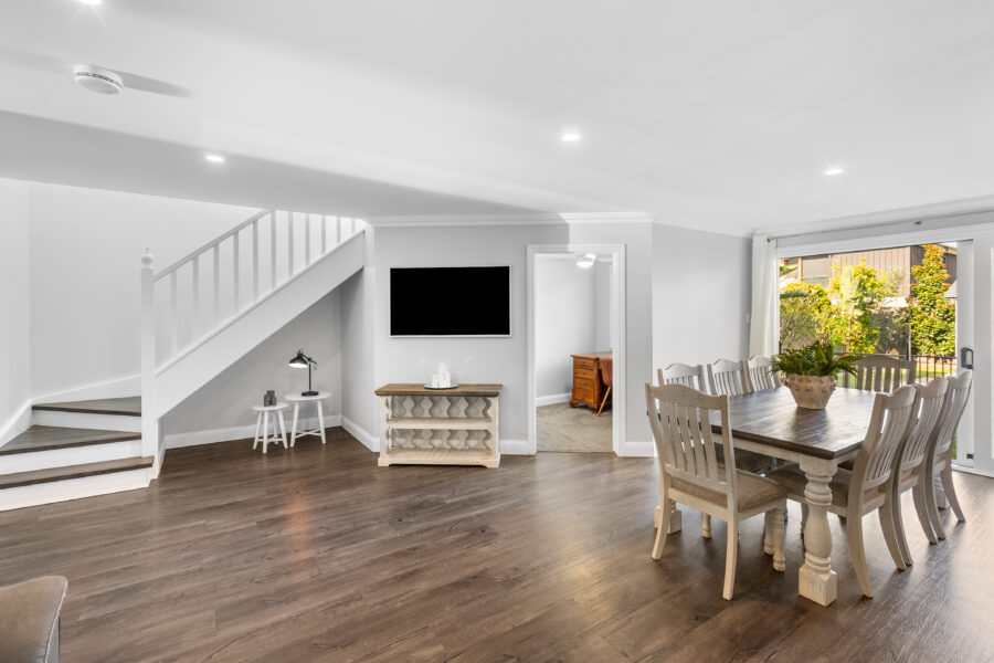 10 Cedar St Wynnum , QLD 4178 Australia