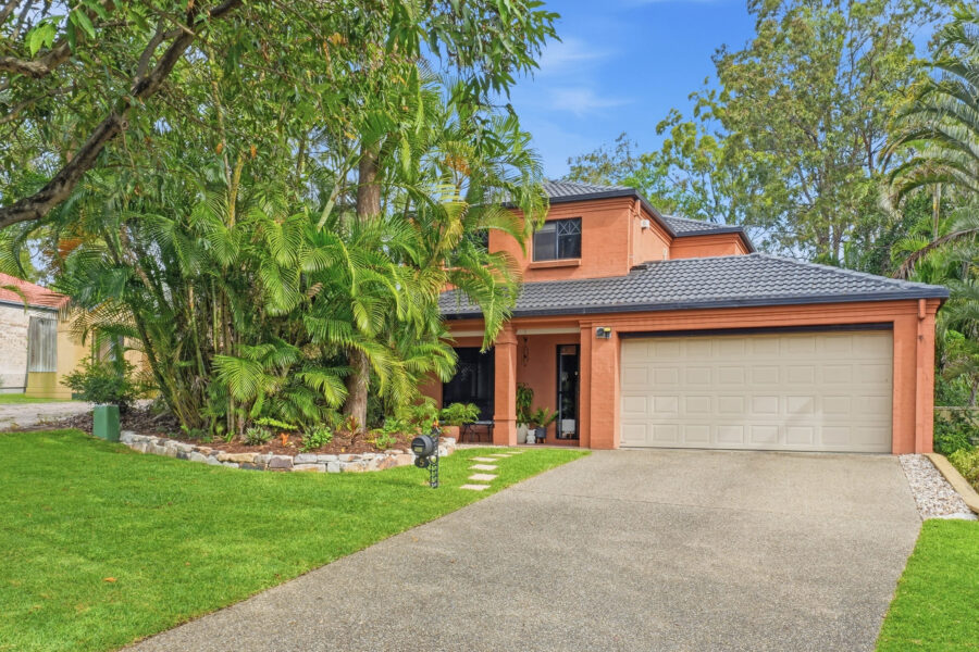5 Grevillea Pl Forest Lake , QLD 4078 Australia