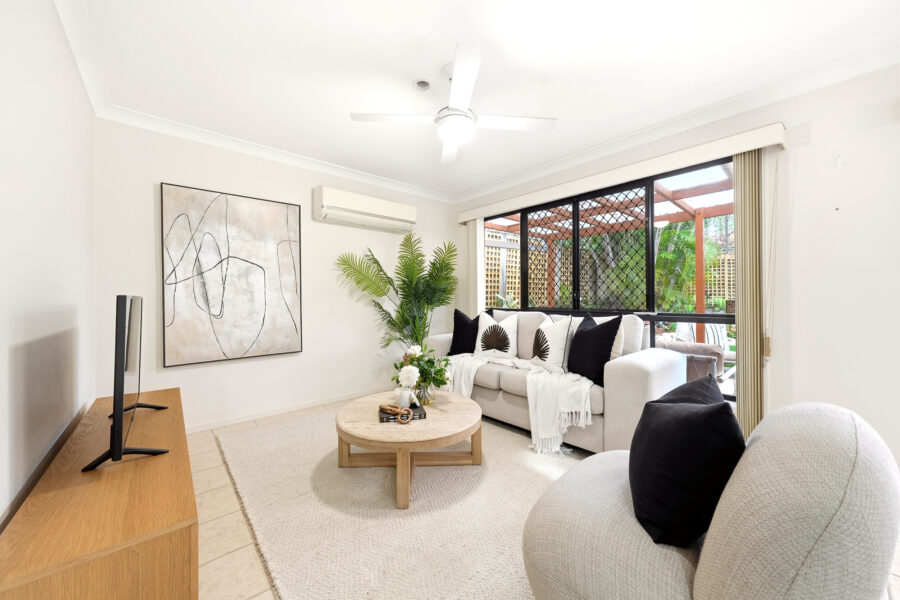 5 Grevillea Pl Forest Lake , QLD 4078 Australia