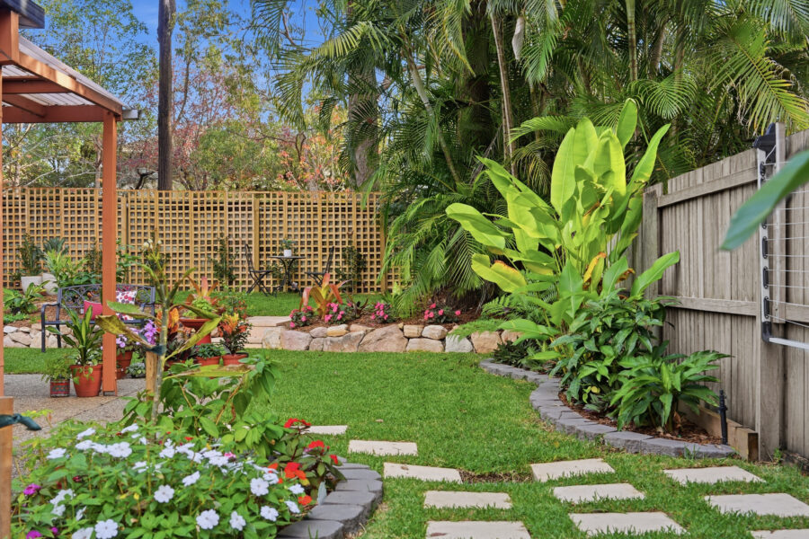 5 Grevillea Pl Forest Lake , QLD 4078 Australia