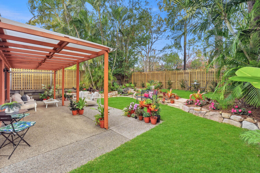 5 Grevillea Pl Forest Lake , QLD 4078 Australia