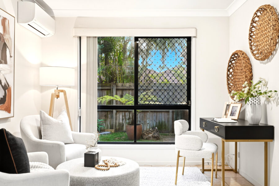 5 Grevillea Pl Forest Lake , QLD 4078 Australia