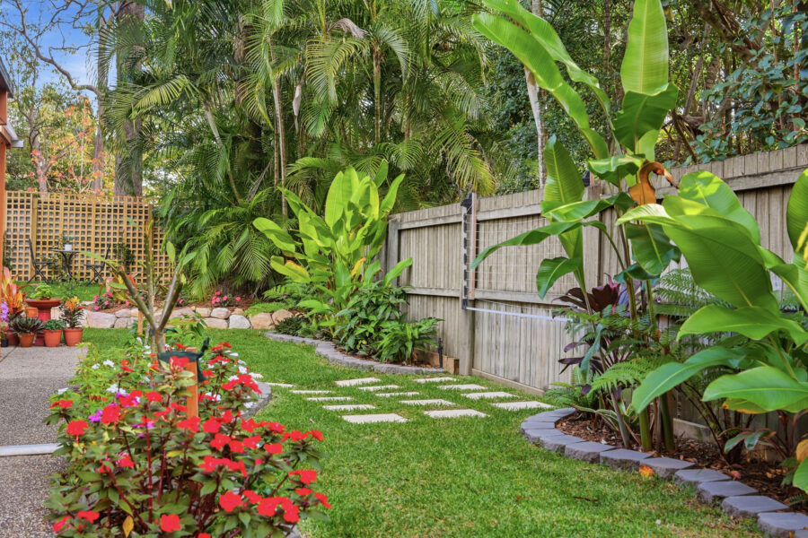 5 Grevillea Pl Forest Lake , QLD 4078 Australia