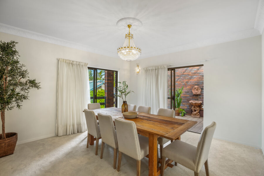 16 Nicholas St McDowall , QLD 4053 Australia