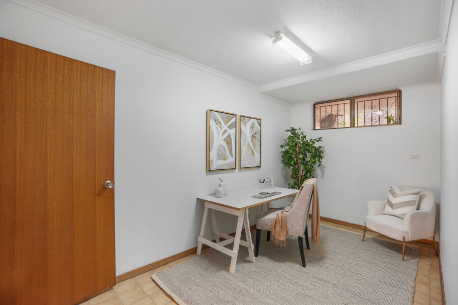 16 Nicholas St McDowall , QLD 4053 Australia