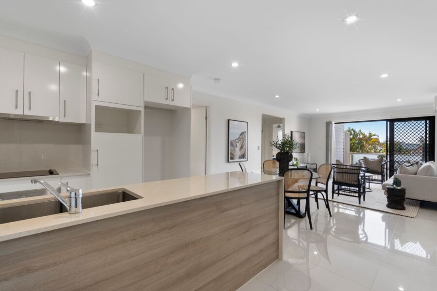 6/45 Hill Crescent CARINA HEIGHTS , QLD 4152 AU