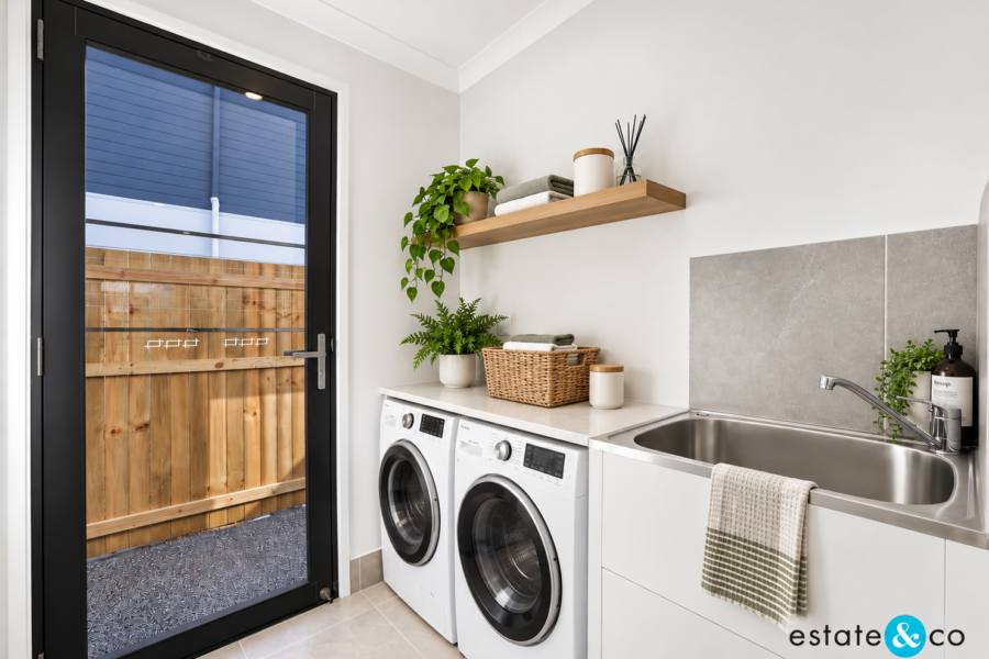 37/31 Miller Boulevard LAWNTON , QLD 4501 AU
