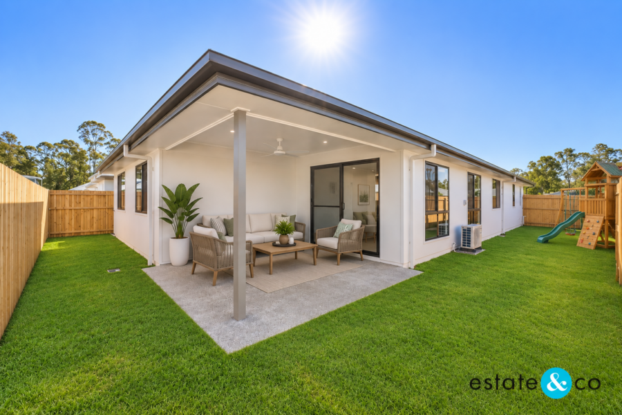 37/31 Miller Boulevard LAWNTON , QLD 4501 AU