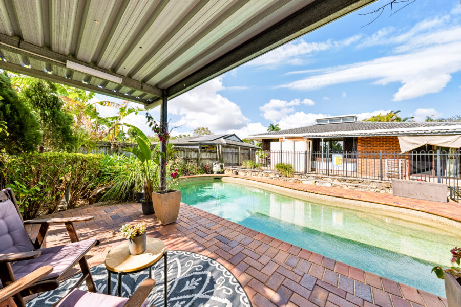 9 Kybean St RIVERHILLS , QLD 4074 AU