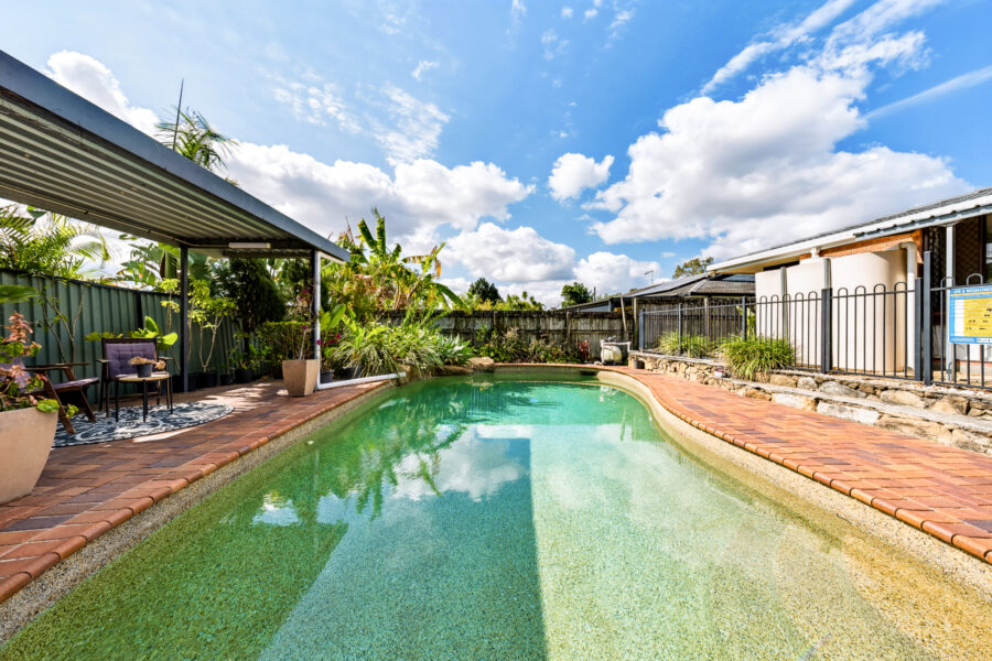 9 Kybean St RIVERHILLS , QLD 4074 AU