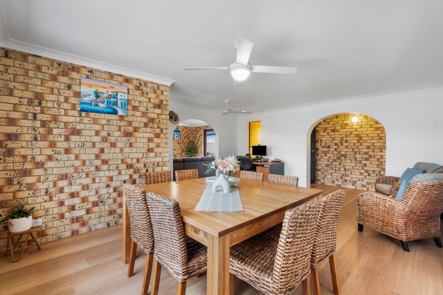 6 Goldwyn Street MCDOWALL , QLD 4053 AU