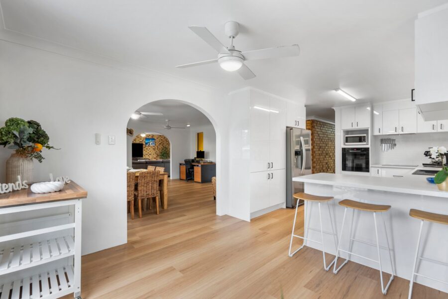 6 Goldwyn Street MCDOWALL , QLD 4053 AU